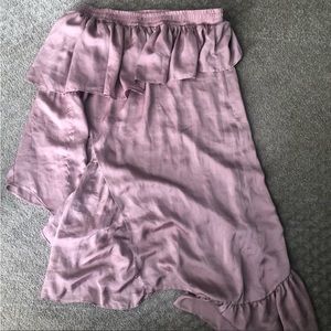 Silky midi ruffle skirt with slit!!! Worn once